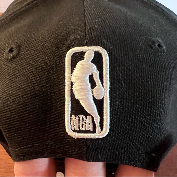 Chicago Bulls SnapBack - Picture 5 of 5